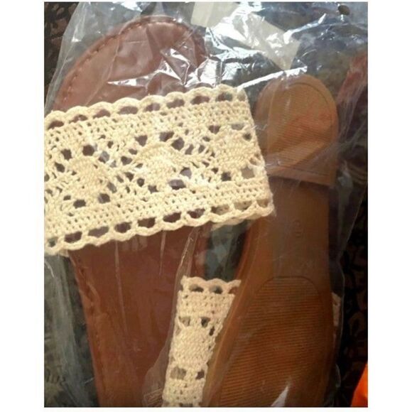 Bohemian breathable slide sandles sz 8.5 - Picture 3 of 6